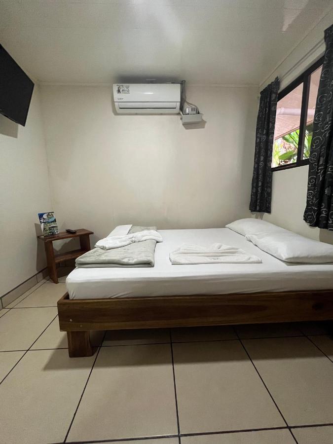 Le Petit Hotel La Fortuna Exterior photo